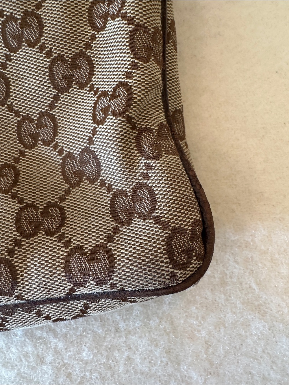Authentic Gucci Monogram Double Pocket Messenger Bag - Picture 5 of 16